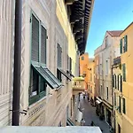 Residenza D'epoca Senatore Rolandi Ricci *
