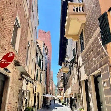 Διαμέρισμα Residenza D'epoca Senatore Rolandi Ricci Αλμπένγκα