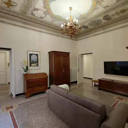 Residenza D'epoca Senatore Rolandi Ricci *