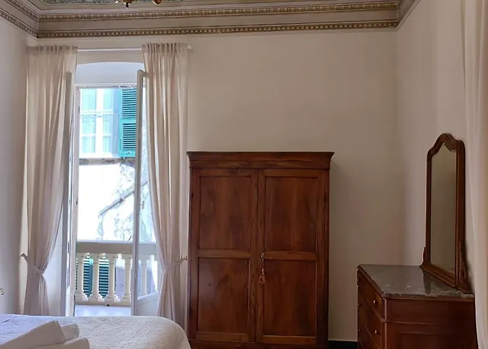 Residenza D'epoca Senatore Rolandi Ricci *